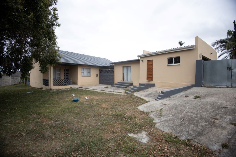 3 Bedroom Property for Sale in Amalinda Eastern Cape